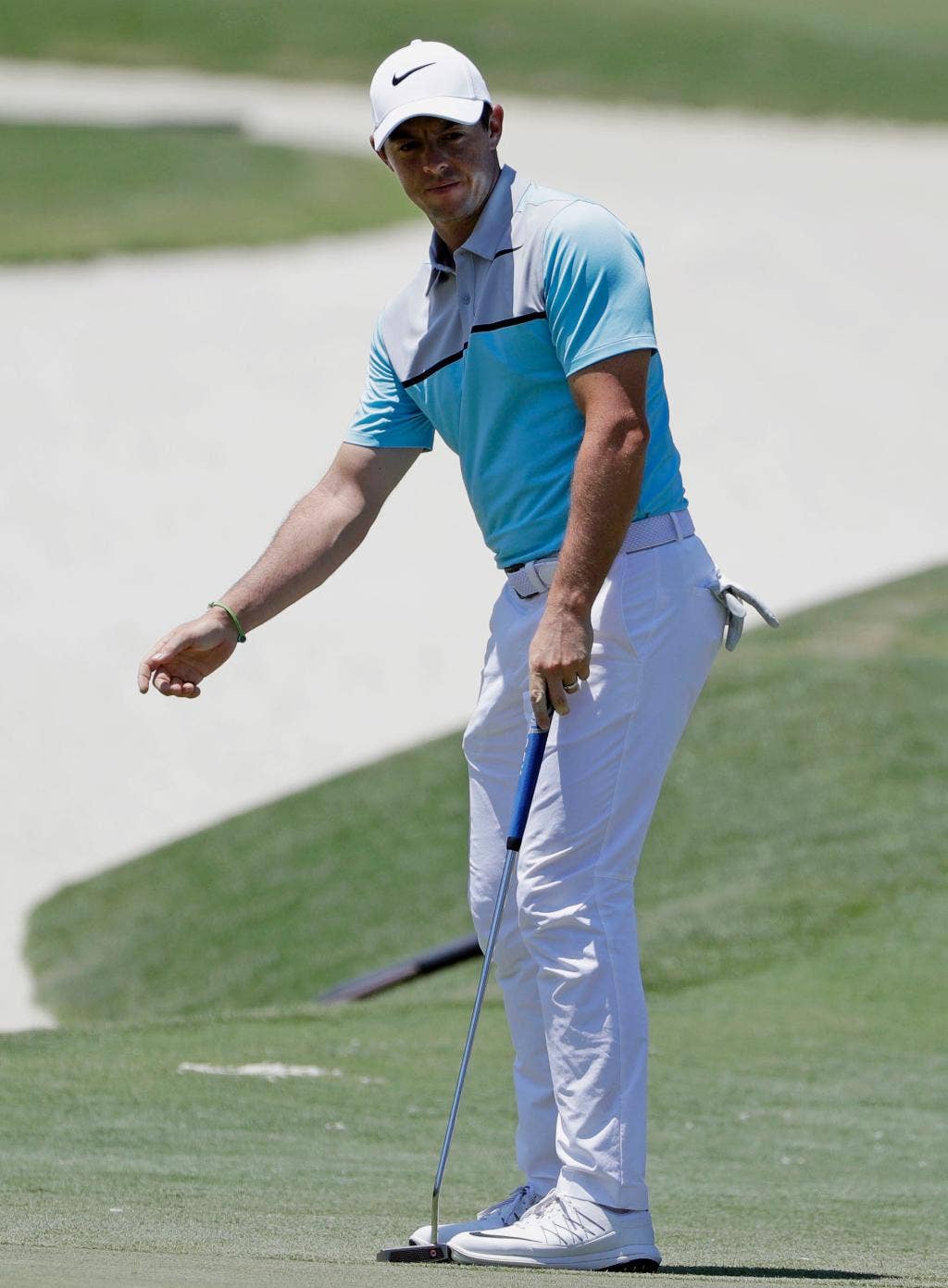 Rory McIlroy dealing with sore back again | Fox News