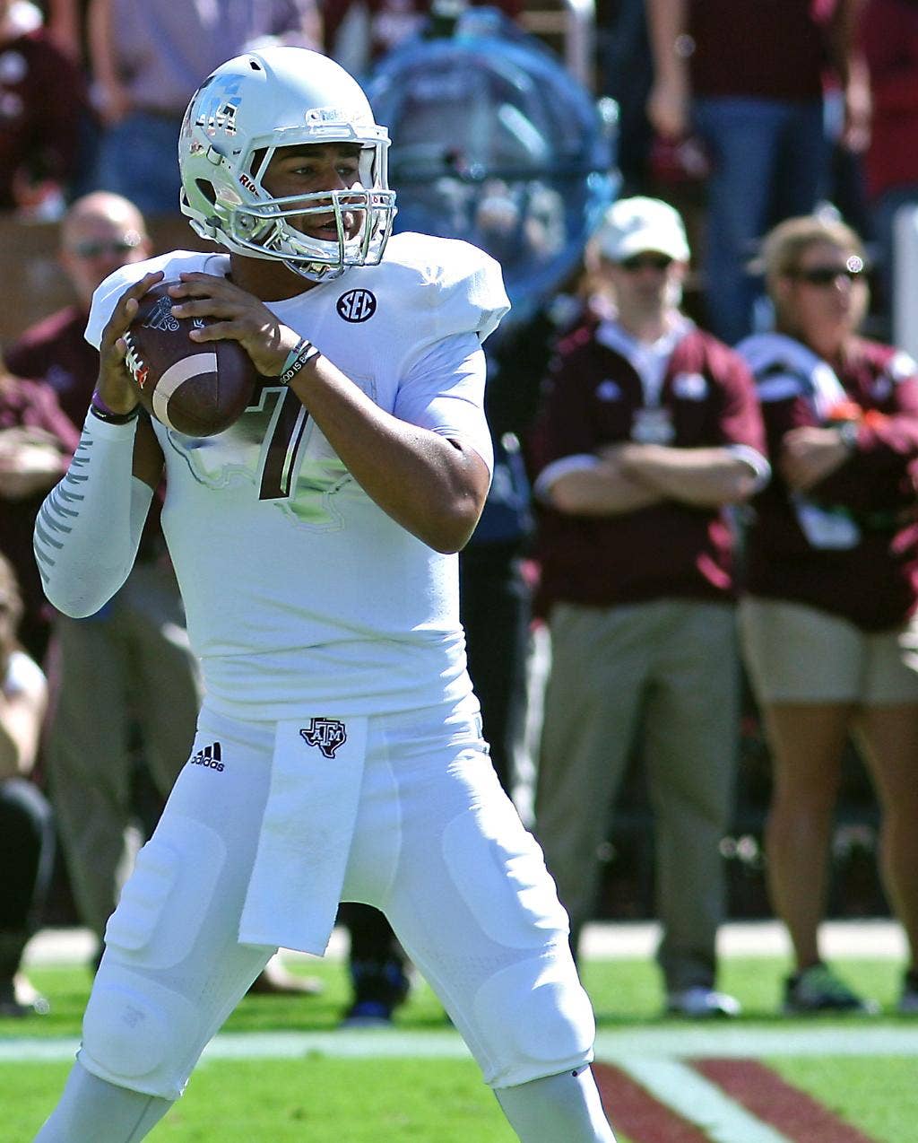 No. 14 Texas A&M Focused On Eliminating Dropped Passes With No. 3 Ole ...