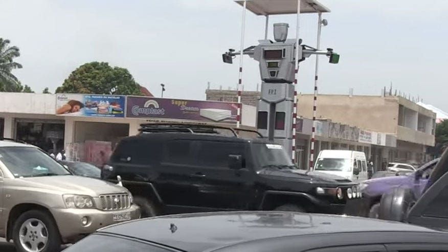 Kinshasa expands robot-style traffic control system | Fox News