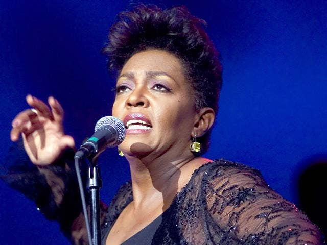 Anita Baker has warrant out for her arrest | Fox News