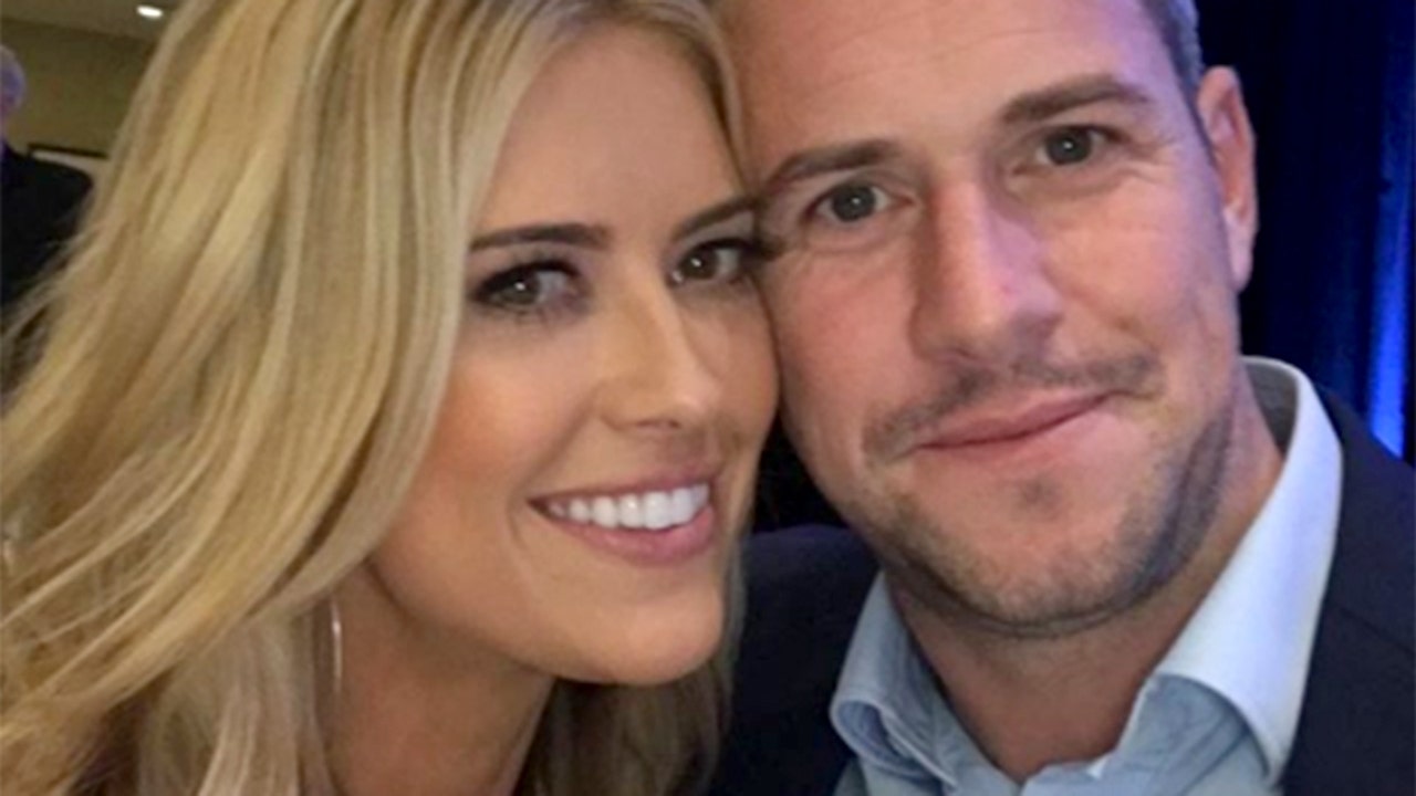 Christina El Moussa Ant Anstead Celebrate 6 Month Anniversary Fox News 7352