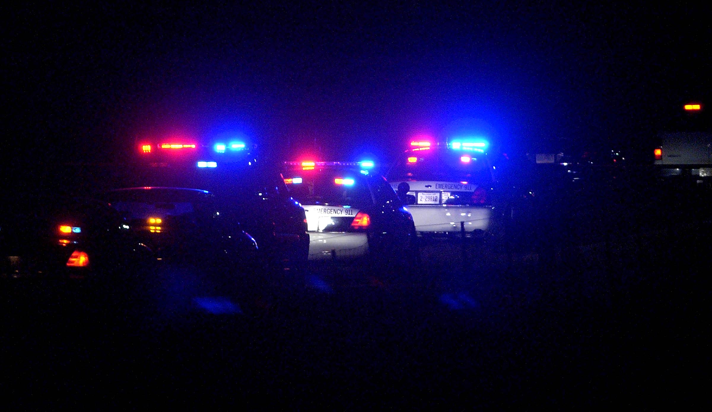 Suspect accused of streaming 120-mph police chase in stolen cruiser on ...