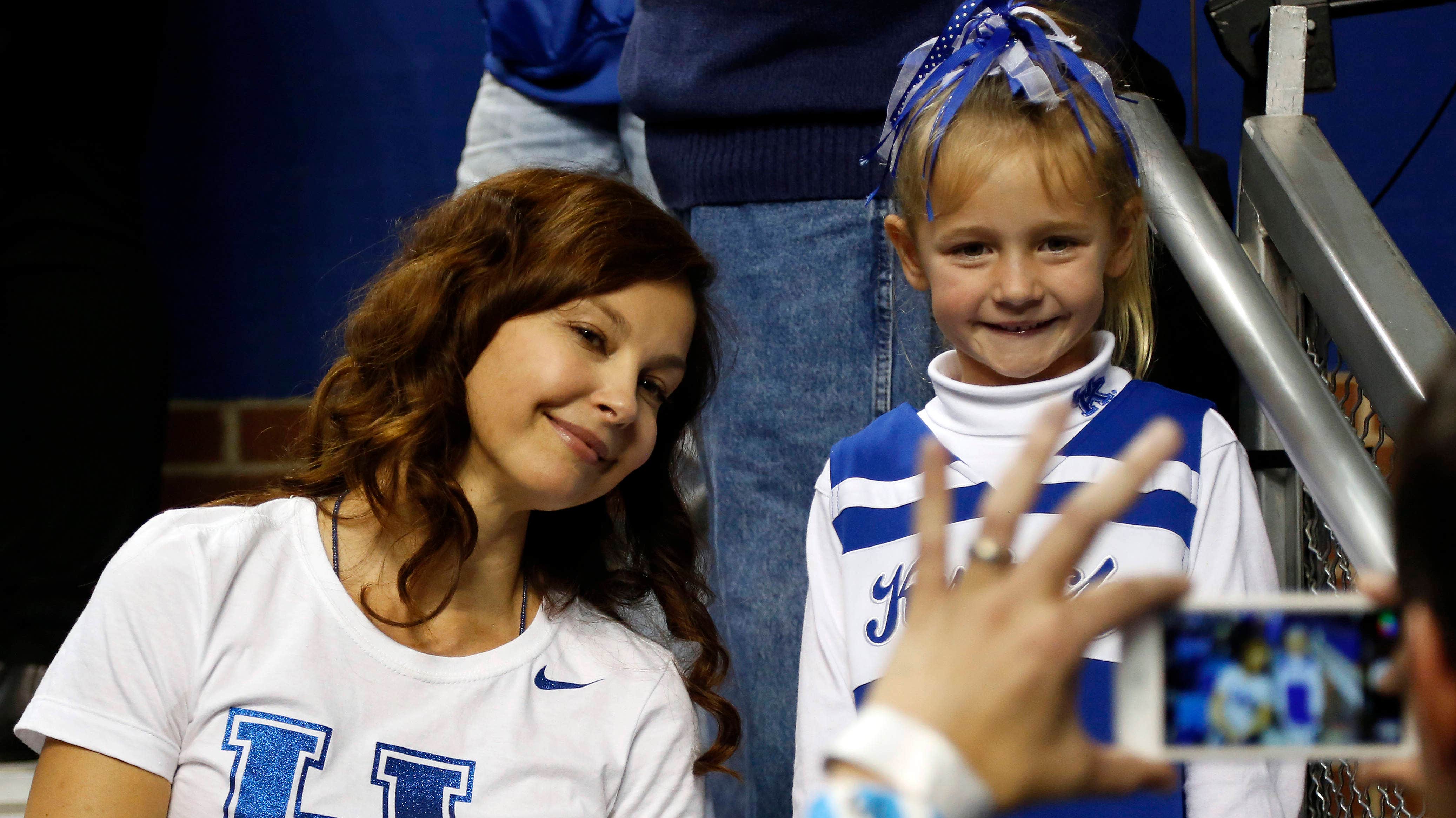 Kentucky Wildcats super fan Ashley Judd fires back over hateful online post...
