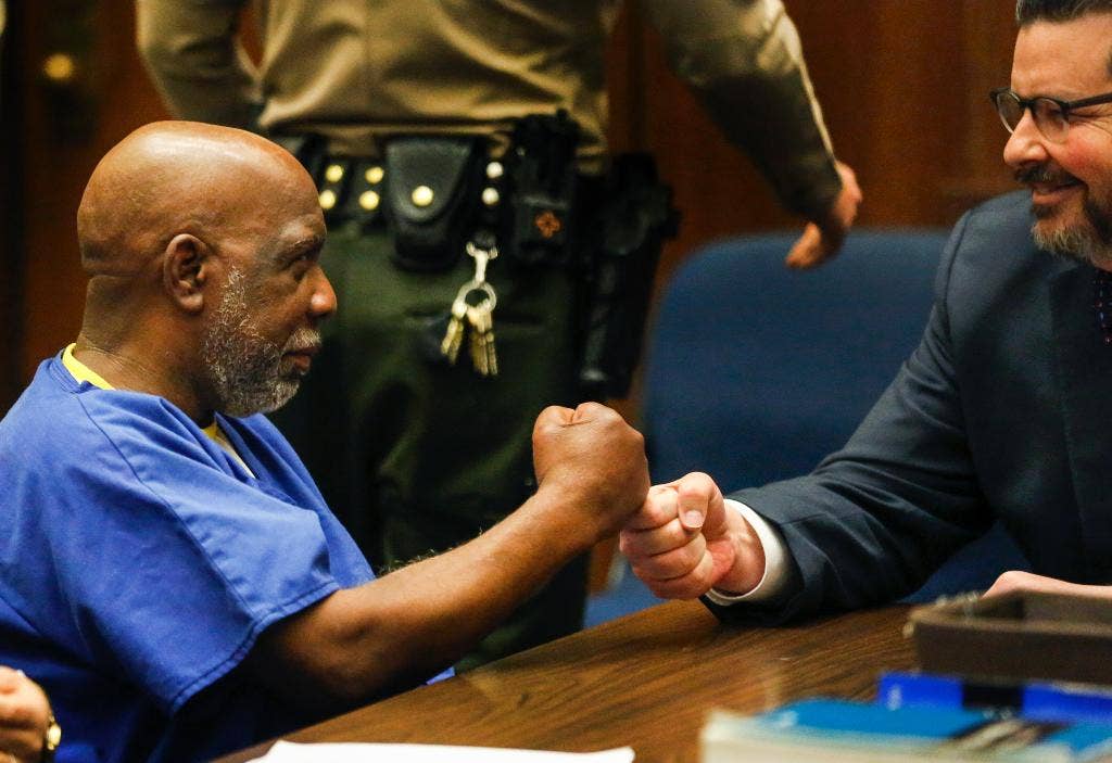 Man exonerated for LA murder walks free after 32 years | Fox News
