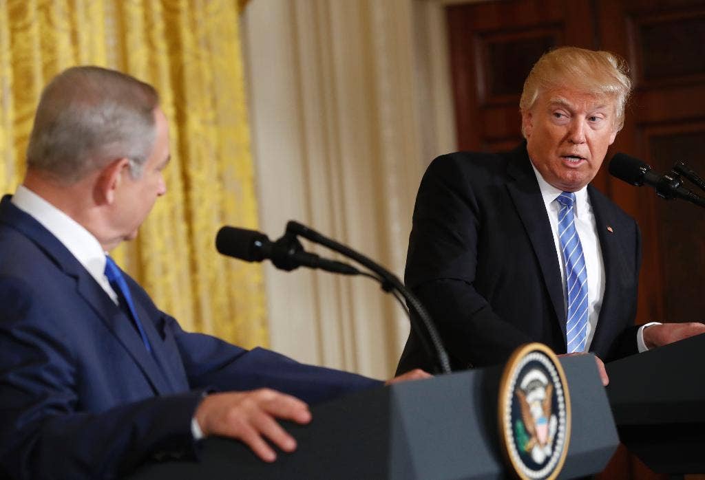 Pejabat: Trump tahu Flynn menyesatkan WH beberapa minggu sebelum pemecatan