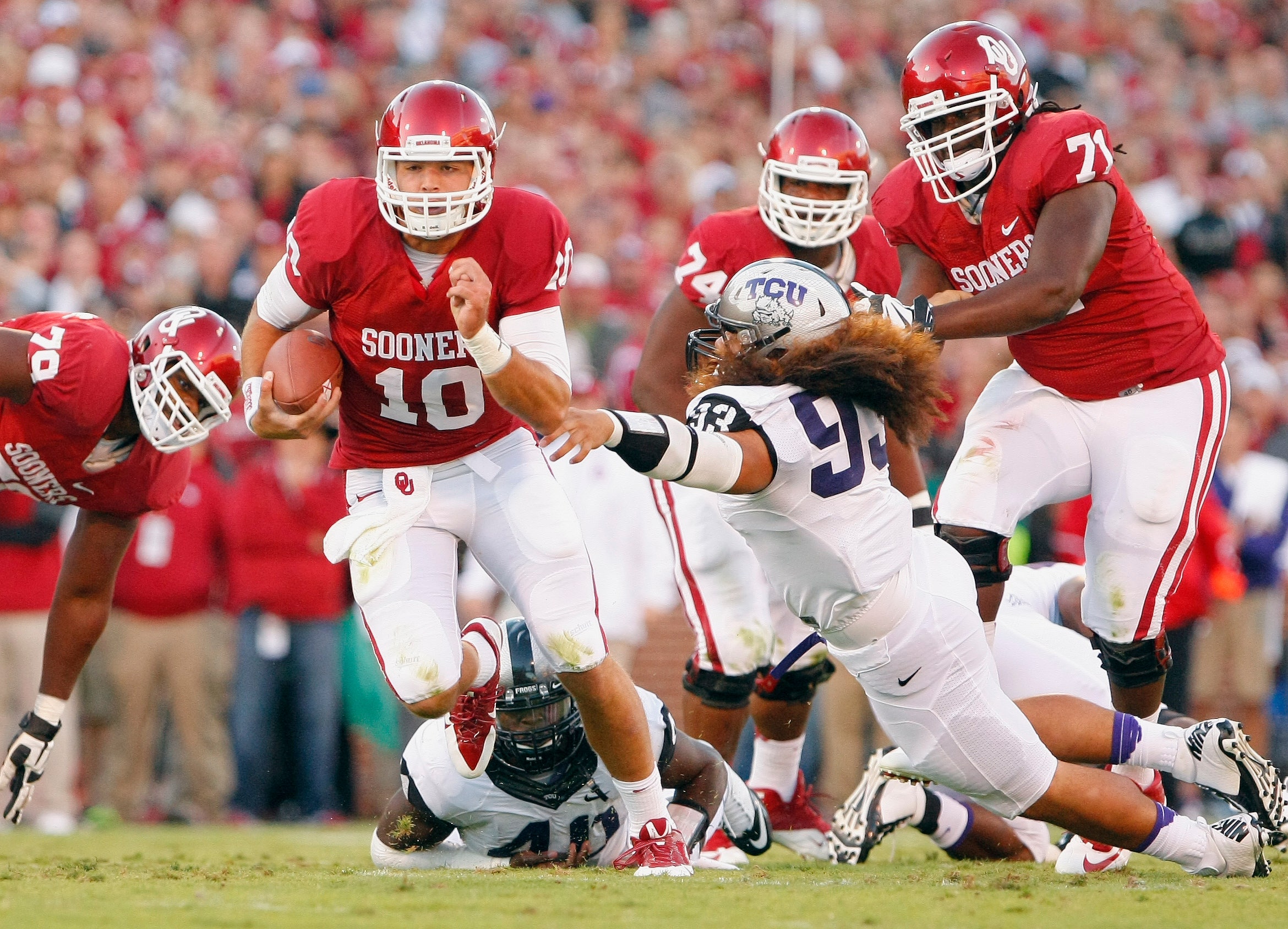TD panjang Clay membantu tidak. 11 Oklahoma Keeps TCU 20-17 Mode
