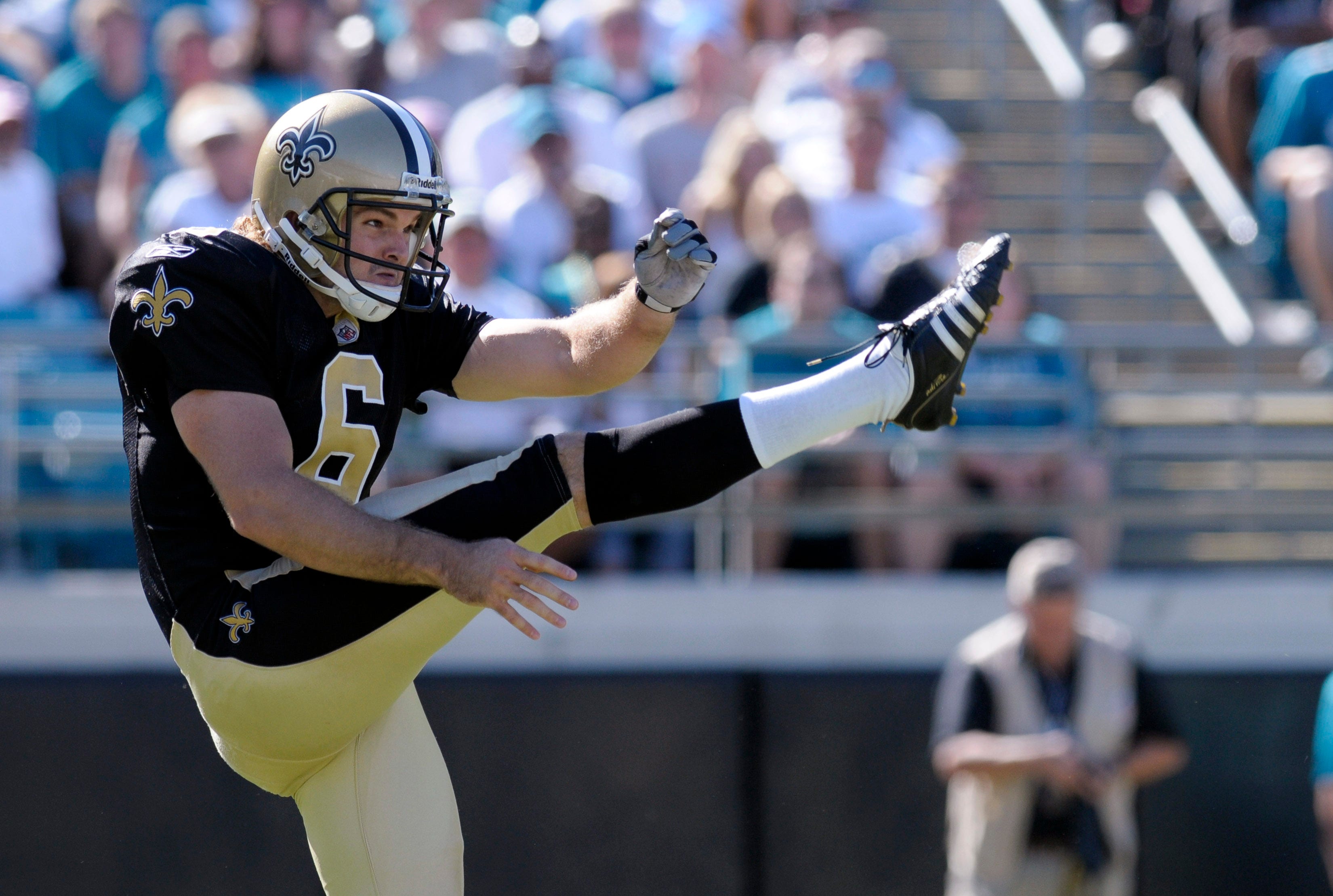 Saints release punter Thomas Morstead