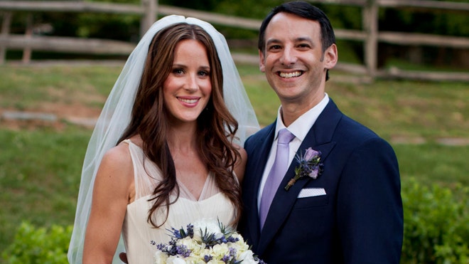 Bidens Daughter Marries Doctor In Delaware Fox News 