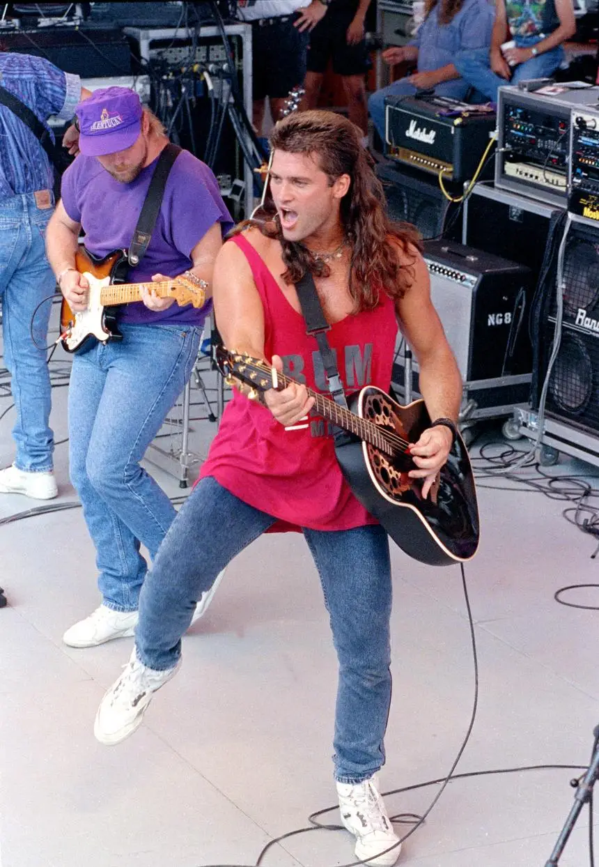 Billy Ray Cyrus – Most Famous Mullets