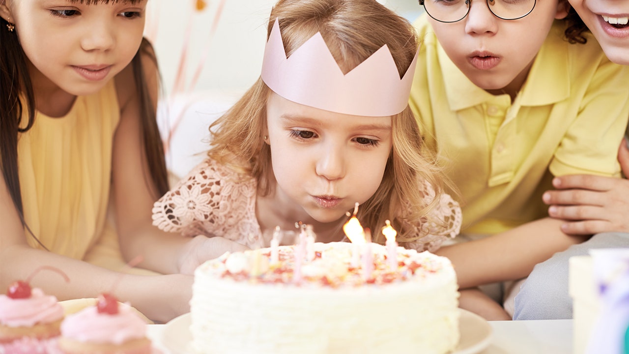 Blowing Out Birthday Candles Increases Cake Bacteria By 1 400 Percent