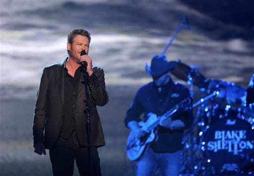 Blake Shelton, Jason Aldean snubbed by the 2016 CMA Awards Nominations