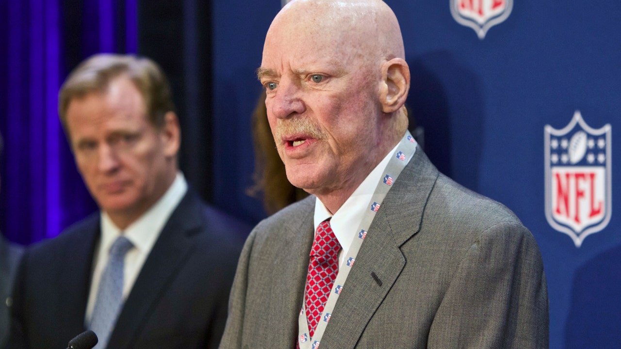 Texans owner Bob McNair's 'inmates' remark sparks player protest