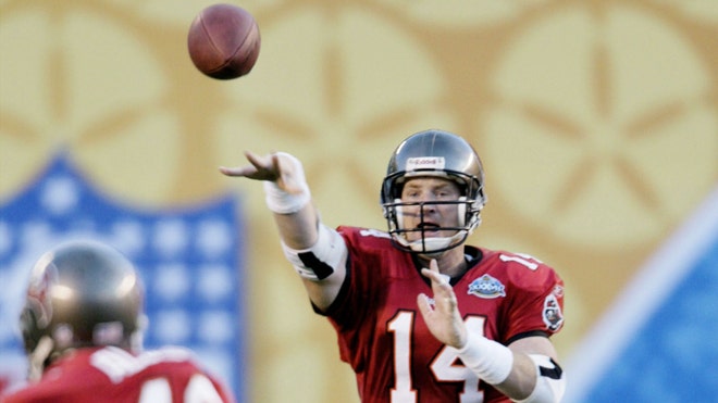 Photos: Super Bowl XXXVII – Tampa Bay Buccaneers and Oakland