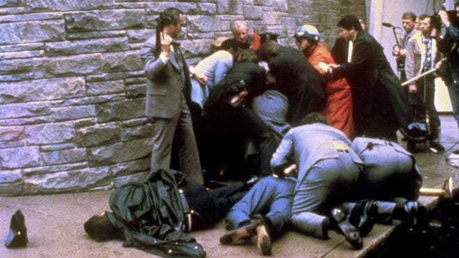 James Brady, sekretaris pers Gedung Putih di bawah Reagan, meninggal