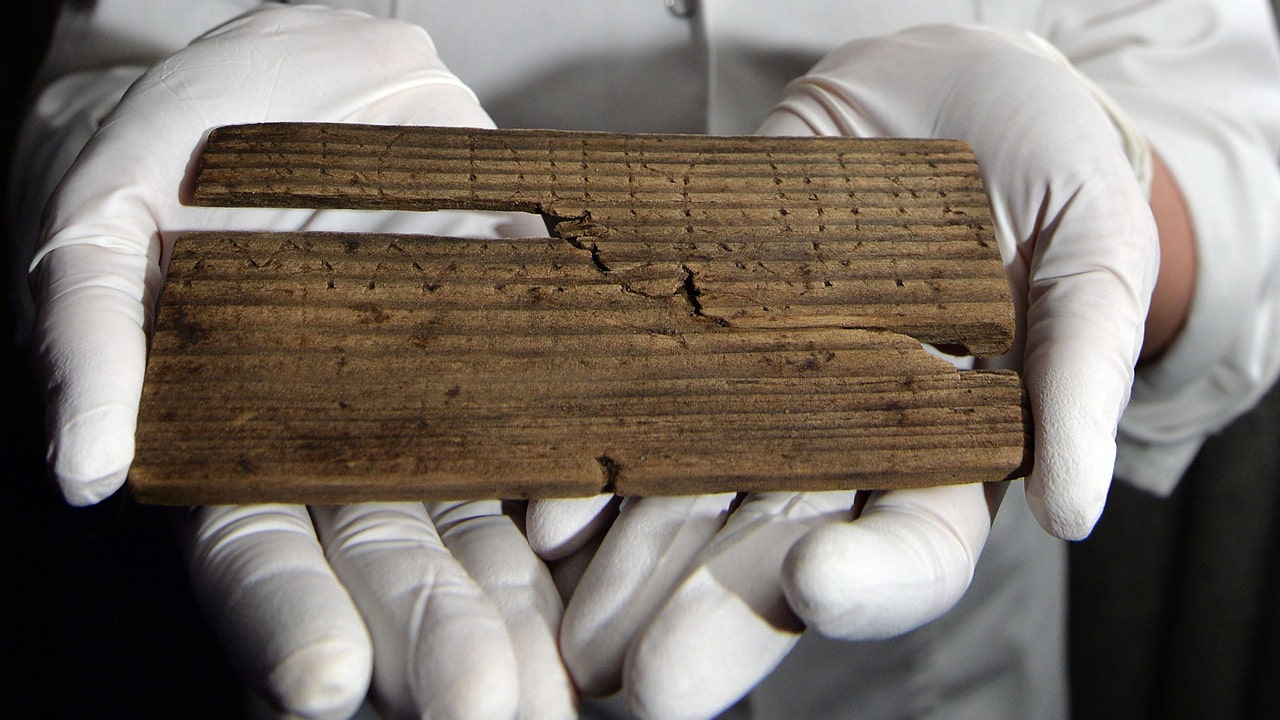2,000-year-old handwritten Roman documents discovered in London mud