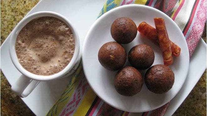 Buñuelos with Colombian Hot Chocolate