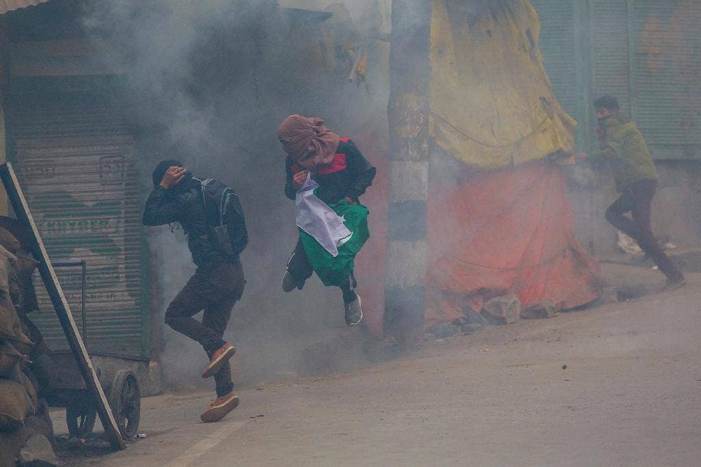 2 rebels, 1 Indian soldier killed in Kashmir fighting | Fox News