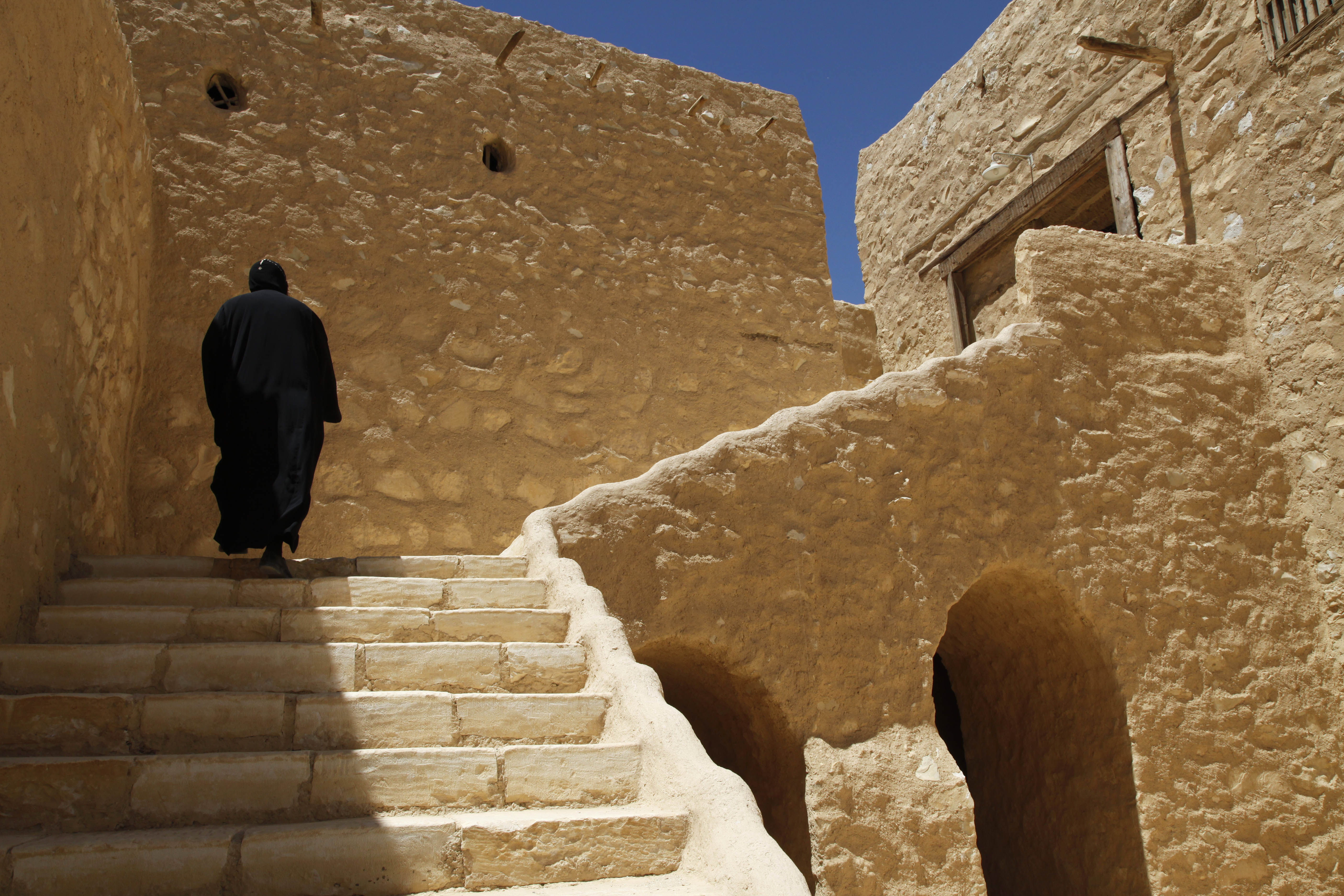 святая гора афон монахи. монахи горы афон. «о доказательствах задач алгебры и ал-мукабалы». странствующий монах япония. живопись верещагин осада троице сергиева монастыря.