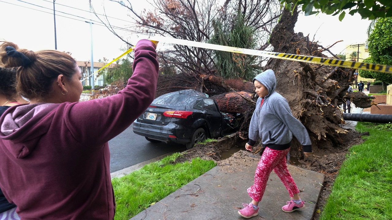 Flood fears renewed as another storm aims for California | Fox News