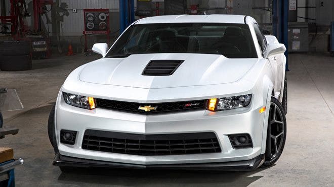 Camaro Z/28 hits the track