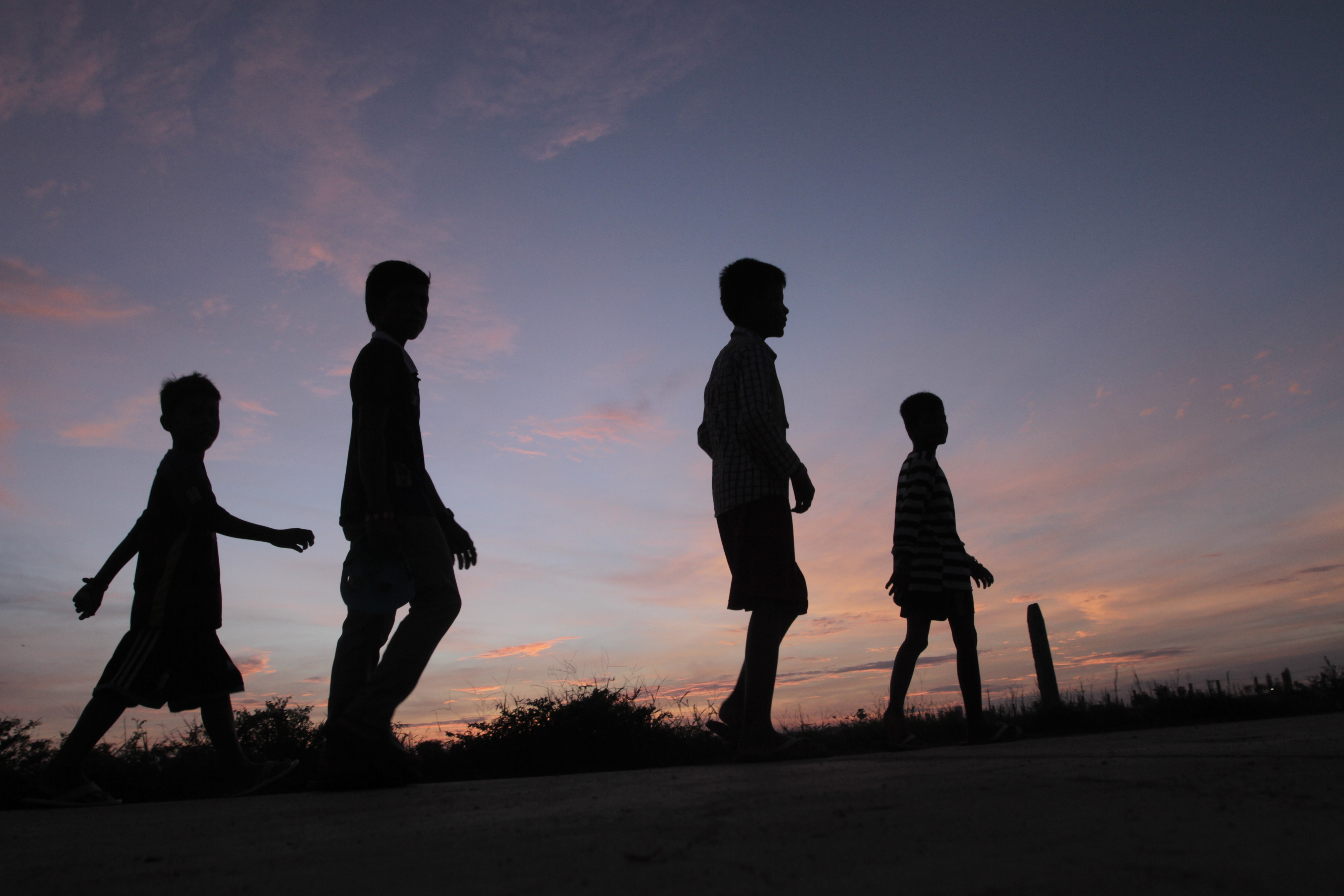 More than 80 children sickened by food poisoning in Cambodia | Fox News