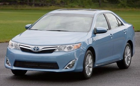 Consumer Reports Names Toyota Camry Hybrid Top Sedan
