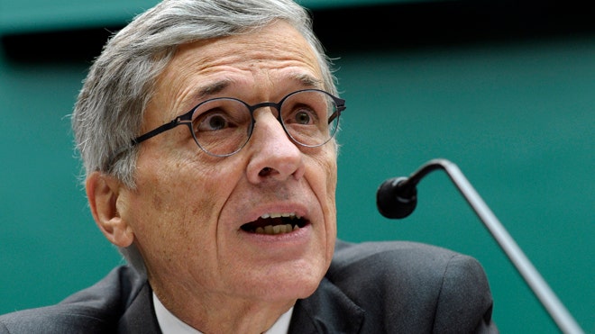 Agencies disagree on allowing in-flight phone calls