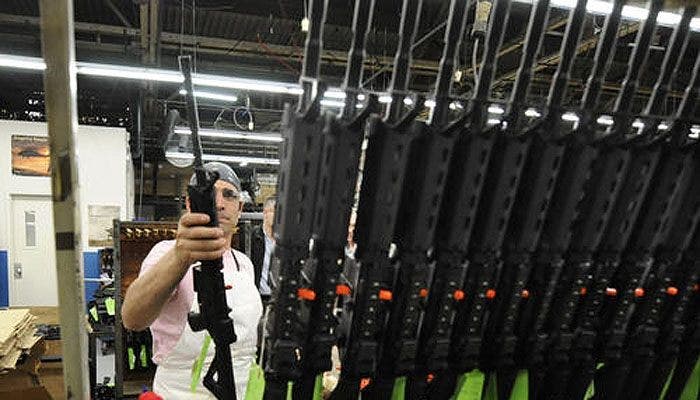 Colt to Bolt? Bos pembuat senjata mengatakan perusahaan merasa tidak disukai di Connecticut