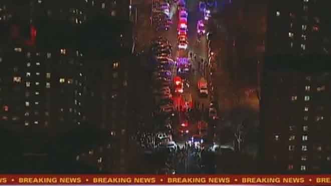 Two NYC police officers shot while on patrol in the Bronx | Fox News