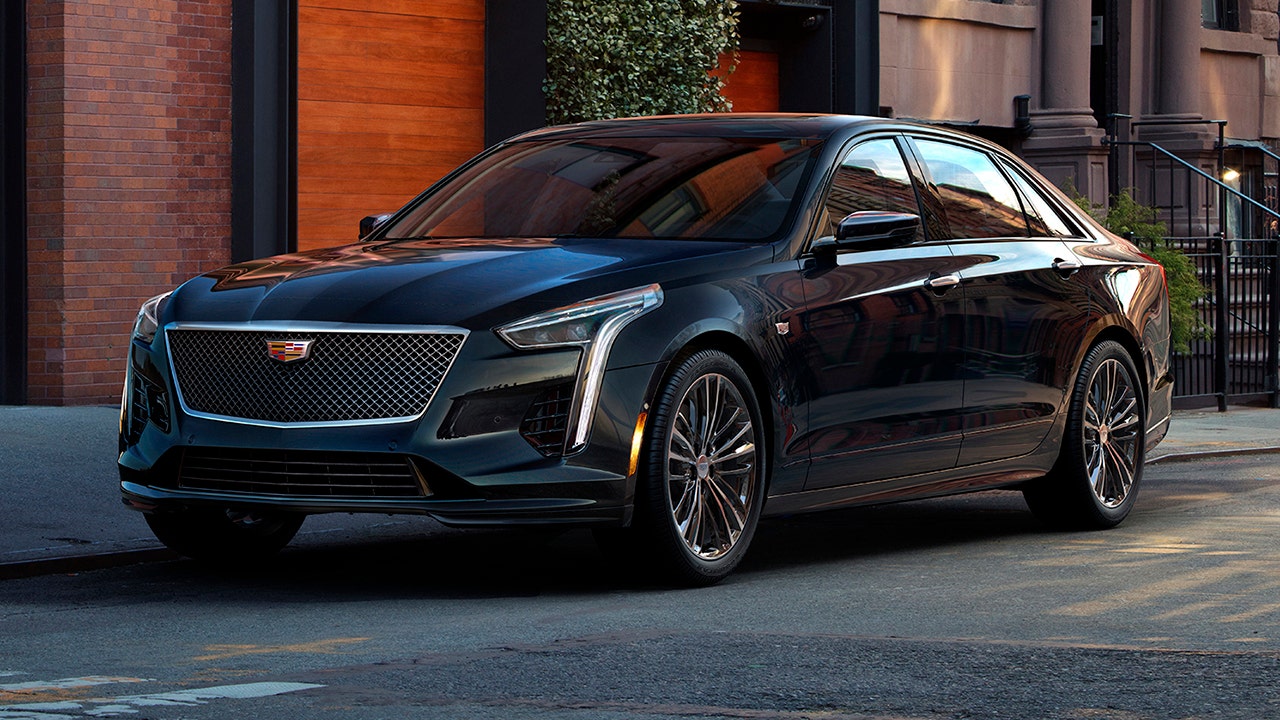 2019 Cadillac CT6 V-Sport revealed with all-new twin-turbo V8