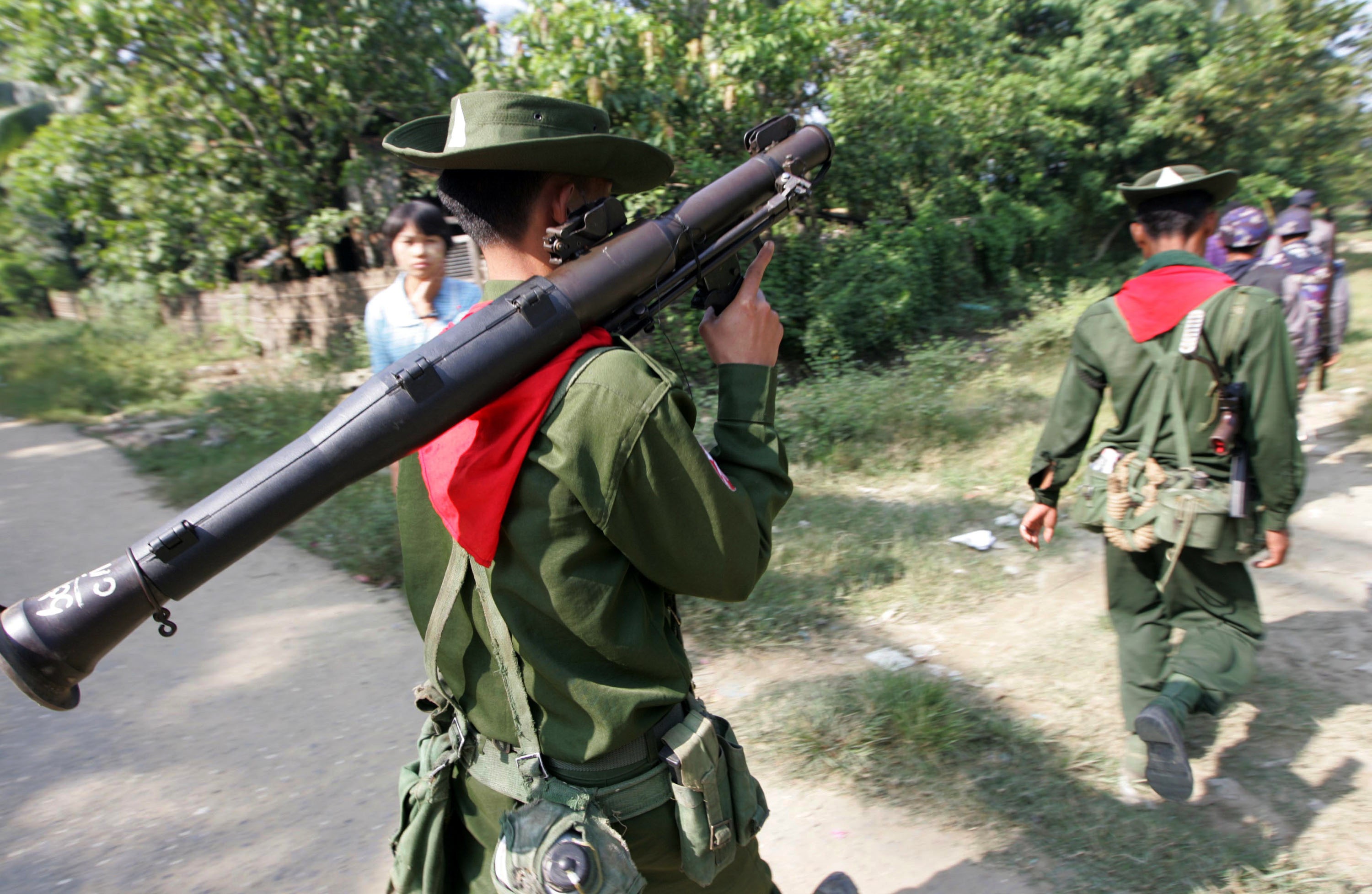 Pemberontak Kachin di Myanmar mengatakan pertempuran terus berlanjut meski pemerintah mengumumkan gencatan senjata