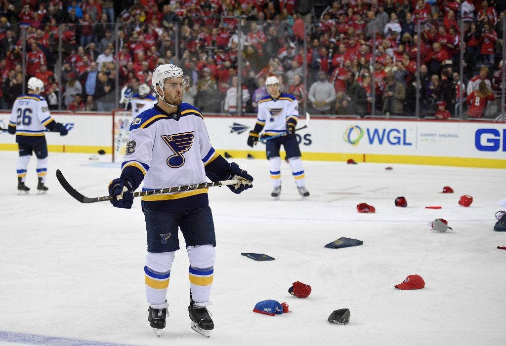 Hat Trick ke-16 Ovechkin mengirimkan Caps ke kemenangan 4-3 atas blues