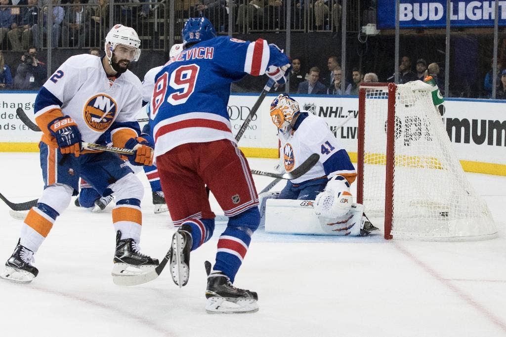 Kreider, Lundquist memimpin Rangers melewati Islanders, 5-3