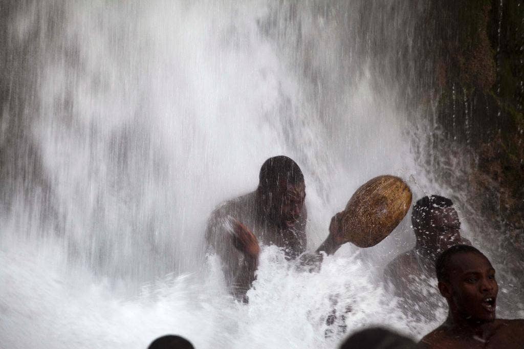 Haitians trek to sacred waterfalls in annual festival | Fox News