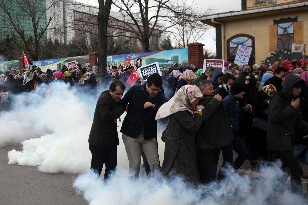 Jurnalis diadili saat Turki memperketat pengawasan media