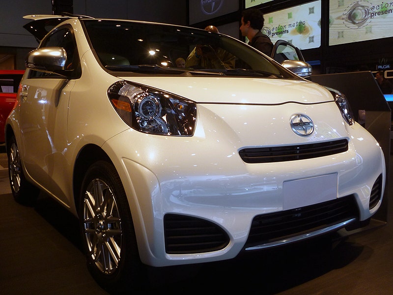 Smart Move? Toyota Delays Introduction of iQ Microcar