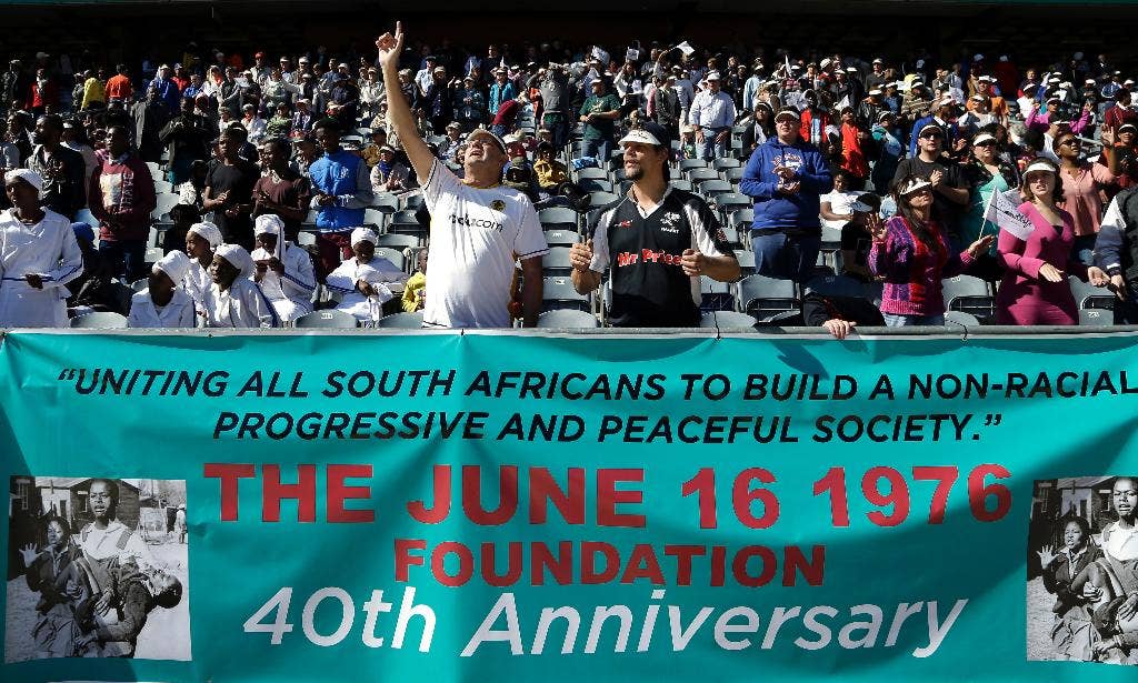 40 tahun setelah mahasiswa memicu berakhirnya apartheid, sebuah kemarahan baru