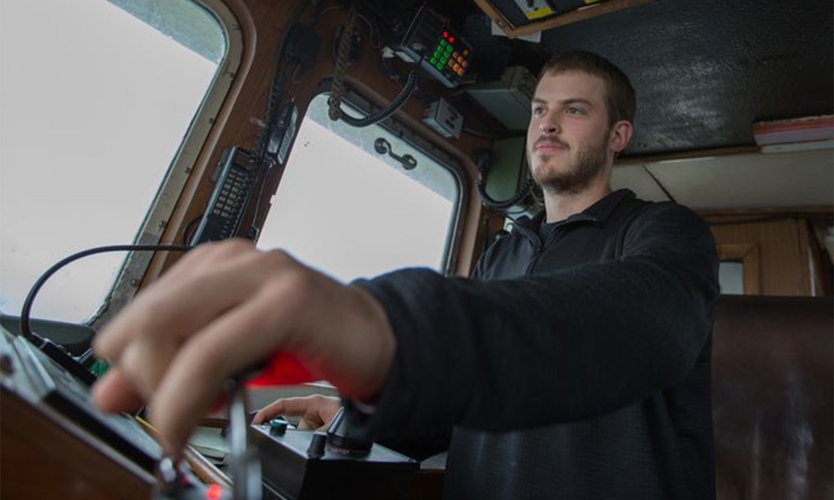 'Deadliest Catch' Season 14, Episode 18 recap Crews race against