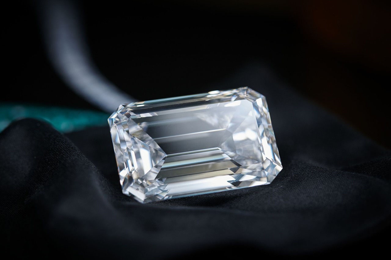 Historic gem: World's largest flawless diamond up for auction