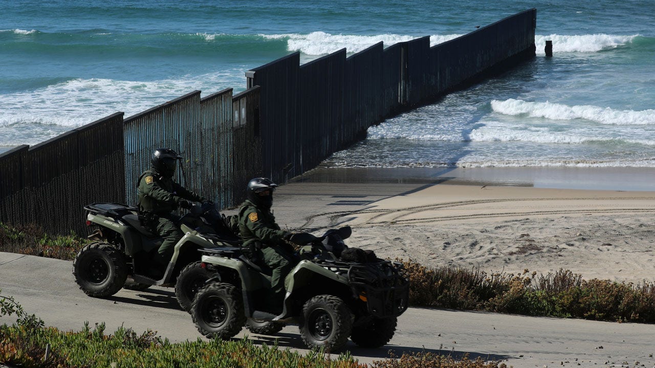 14 Mexican soldiers crossed into US; 1 had marijuana