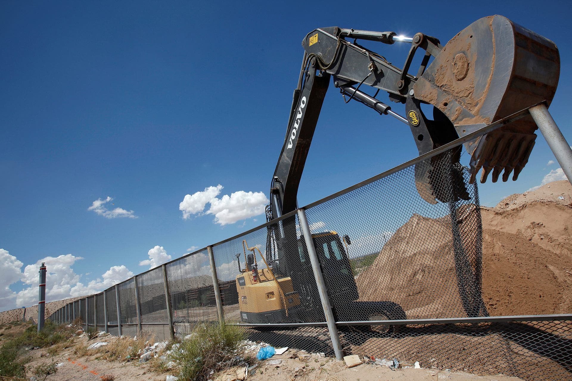 IN PICTURES: The U.S.-Mexico border as it stands now | Fox News