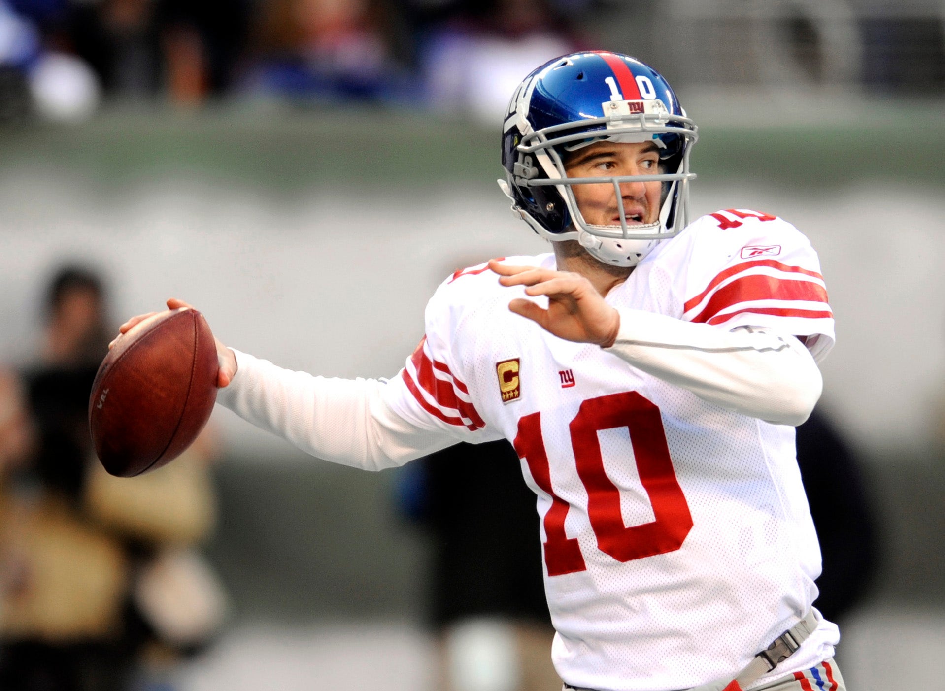 Eli Manning back as New York Giants starting quarterback