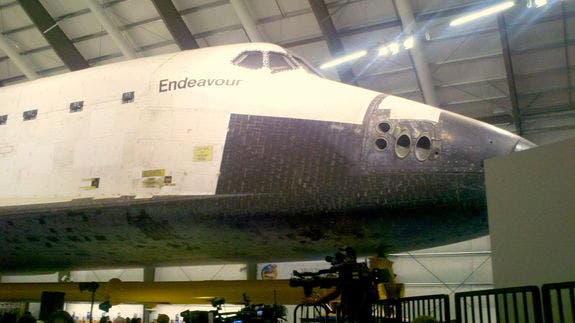 Pameran Space Shuttle Endeavour dibuka di California Science Center