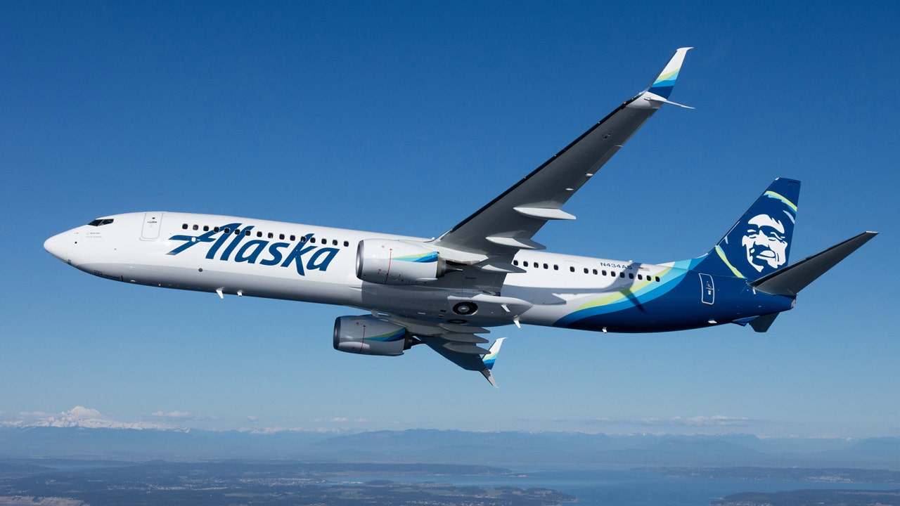 Alaska Airlines, Allegiant have cleanest airplane water, study says - Fox News