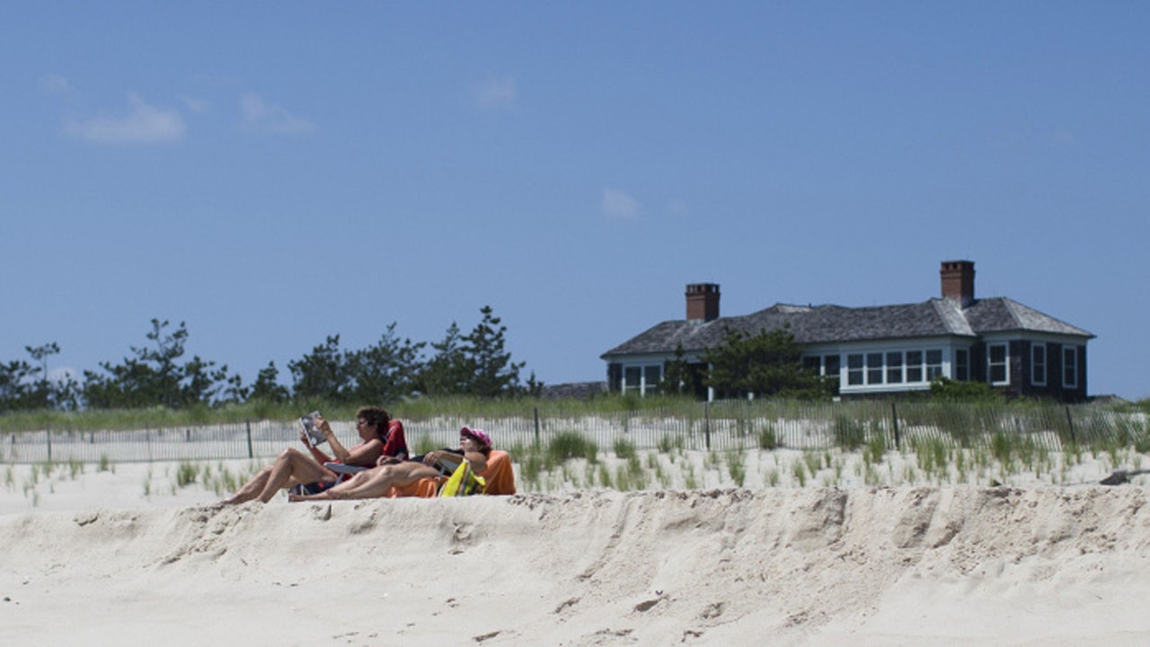 Rich Hamptons residents can't wait to bolt after intense party season
