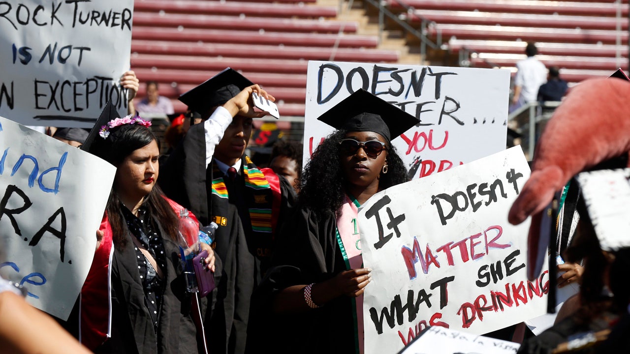 Stanford students protest convicted rapist's sentence at commencement ...