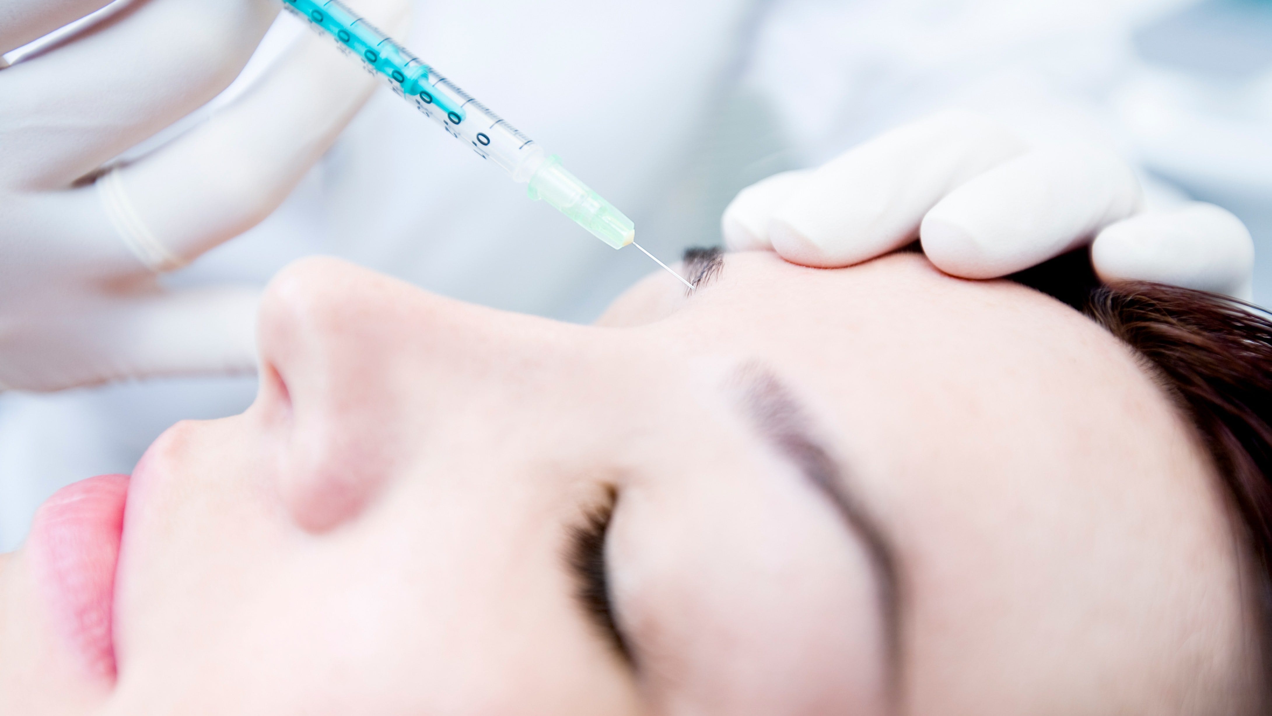 Are eyebrow injections safe? What to know about the beauty trend | Fox News