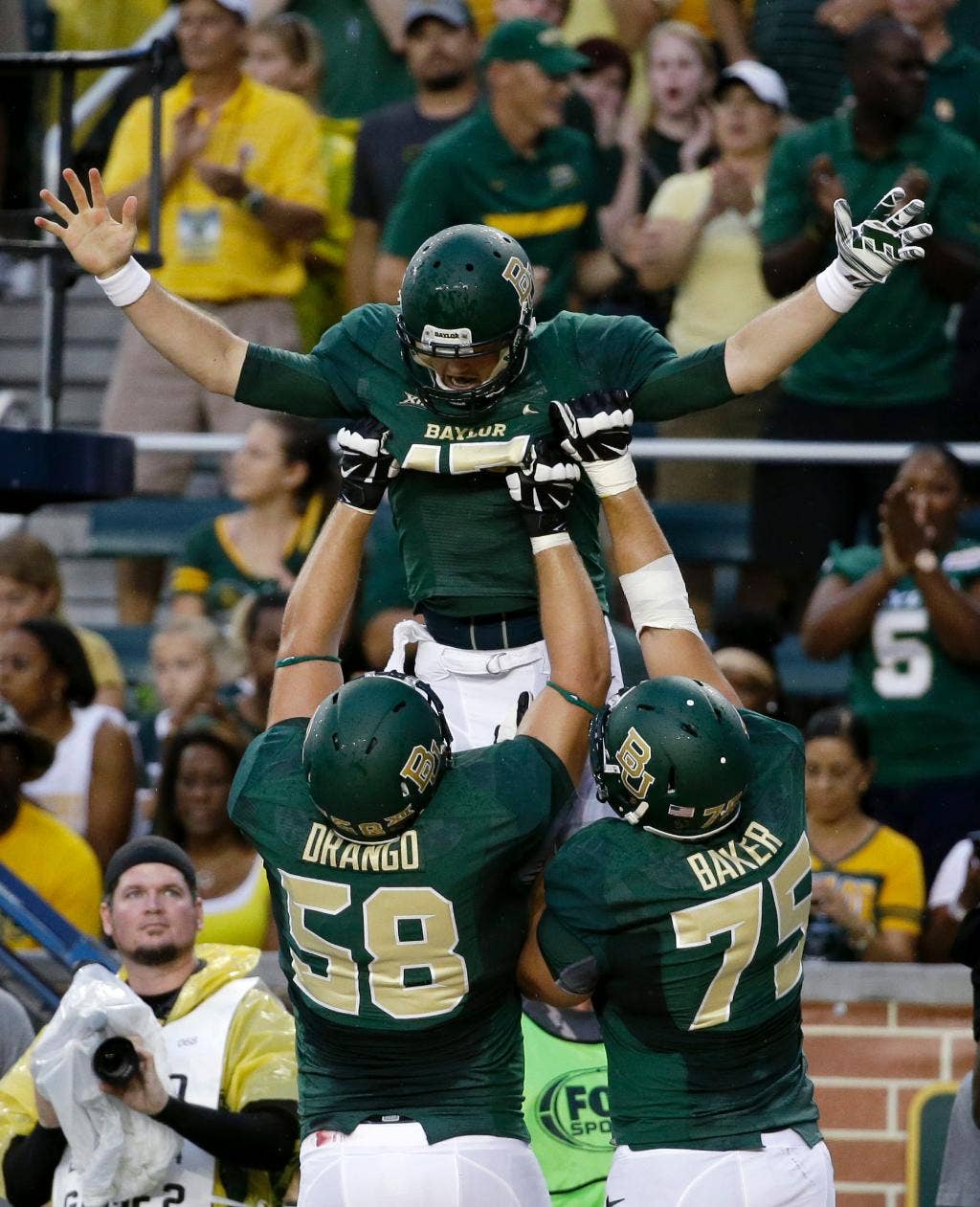 Baylor terus mendukung cadangan QB Seth Russell dalam kemenangan besar