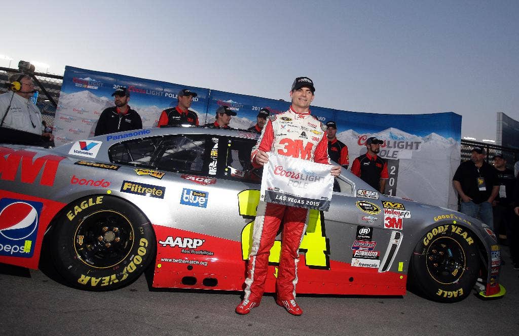 Kekuatan Hendrick mendominasi kualifikasi di Las Vegas saat Gordon memenangkan pole di start terakhir di trek