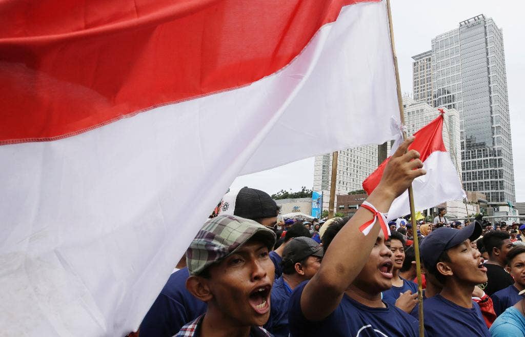 Masyarakat Indonesia menyerukan toleransi setelah protes penistaan ​​agama